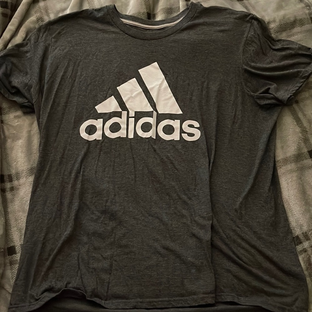 Adidas tshirt
